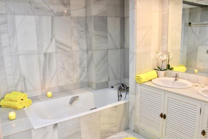 Image No.21-6 Bed Apartment for sale