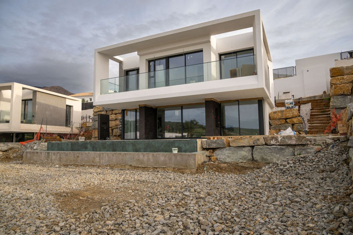 Image No.6-Villa de 4 chambres à vendre à Estepona