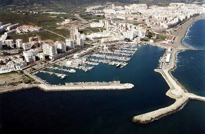 Image No.11-3 Bed Townhouse for sale