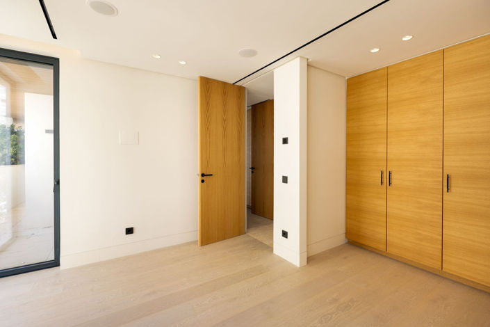 Image No.15-2 Bed Apartment for sale