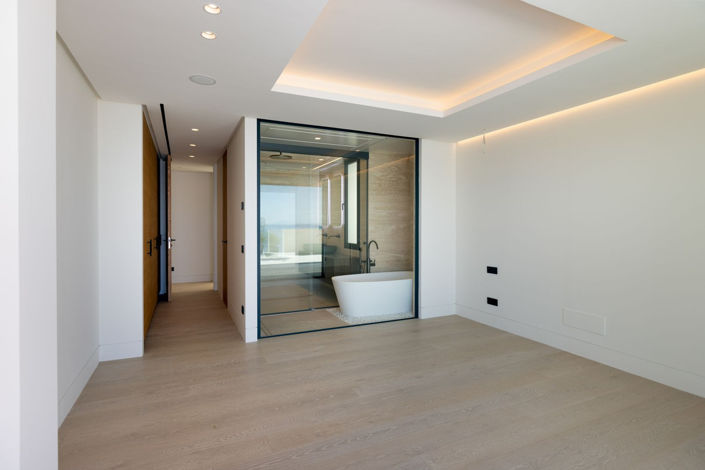 Image No.18-2 Bed Apartment for sale