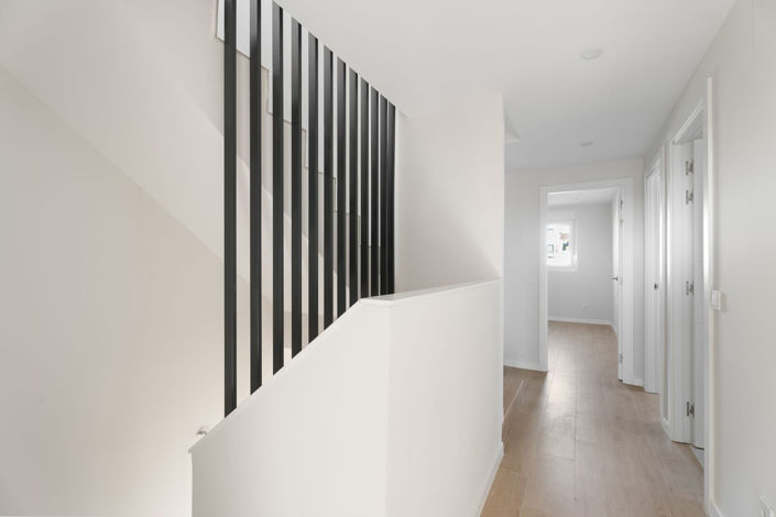 Image No.13-4 Bed Townhouse for sale