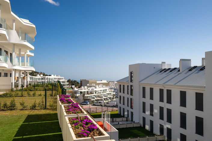 Image No.24-3 Bed Apartment for sale