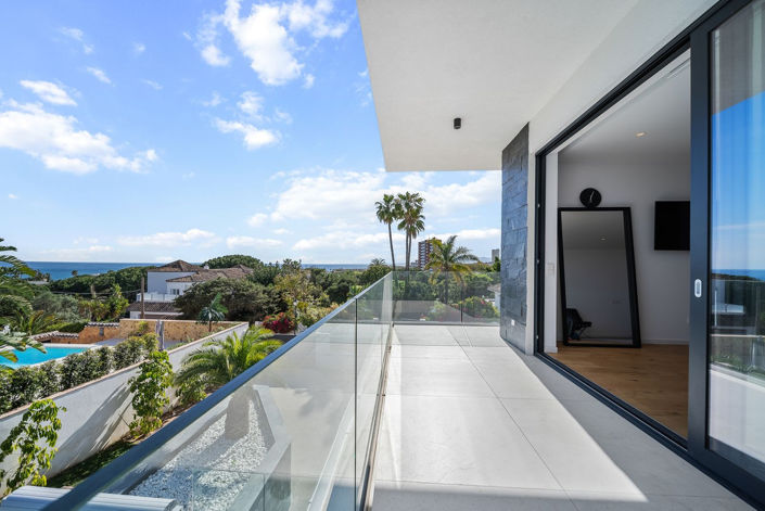 Image No.11-4 Bed Villa for sale