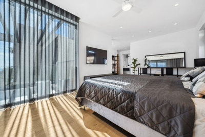 11-20939a0134ad724a8cb2a801094d15a4