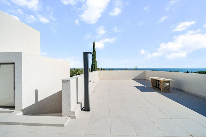 Image No.27-4 Bed Villa for sale