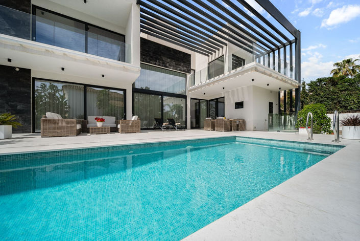 Image No.6-4 Bed Villa for sale