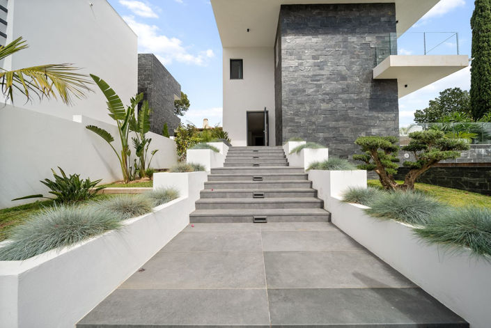 Image No.9-4 Bed Villa for sale