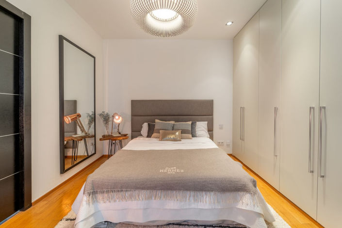 Image No.19-3 Bed Townhouse for sale