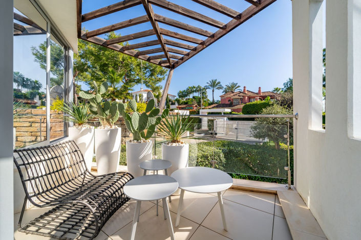 Image No.28-3 Bed Townhouse for sale