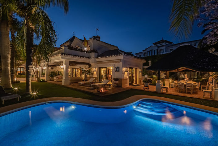 Image No.1-Villa de 7 chambres à vendre à Marbella