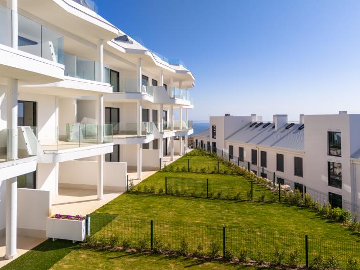 Image No.9-3 Bed Apartment for sale