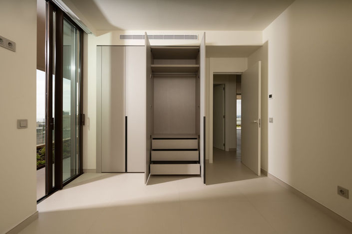 Image No.10-3 Bed Apartment for sale