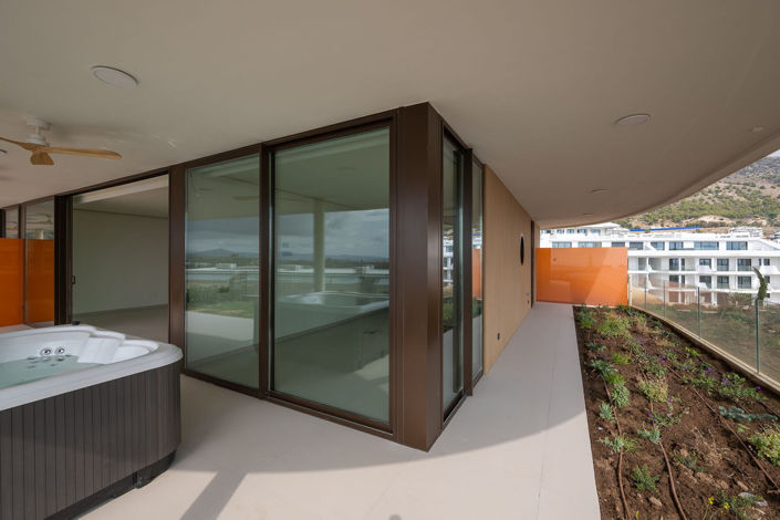 Image No.18-3 Bed Apartment for sale