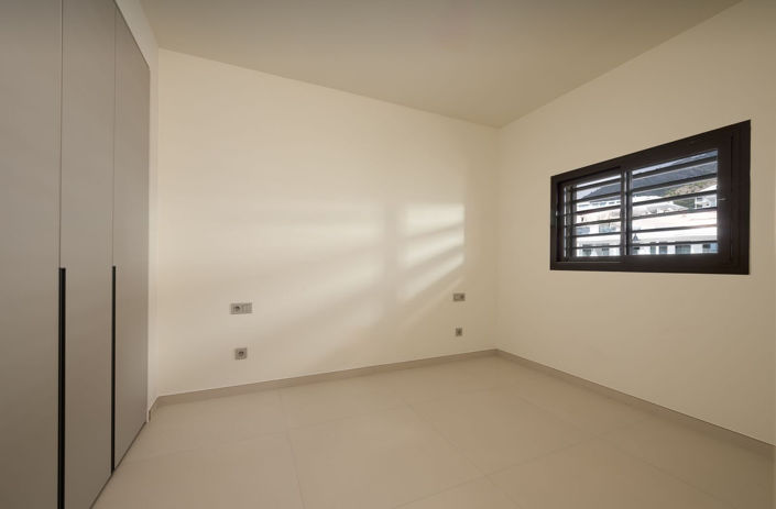 Image No.8-3 Bed Apartment for sale