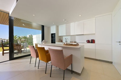 22-bcf8e6250e0bab365f900a8ac31ac040