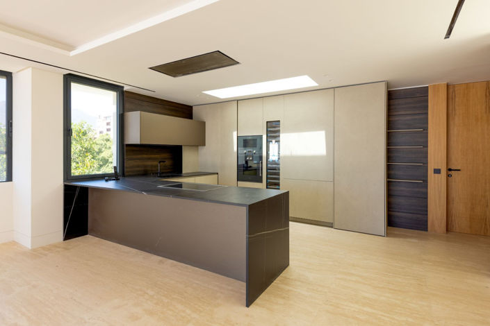 Image No.11-3 Bed Apartment for sale