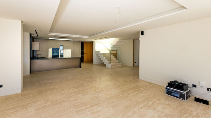 Image No.19-3 Bed Apartment for sale