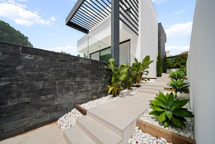 Image No.13-6 Bed Villa for sale