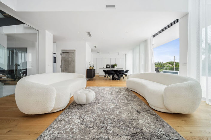 Image No.16-6 Bed Villa for sale