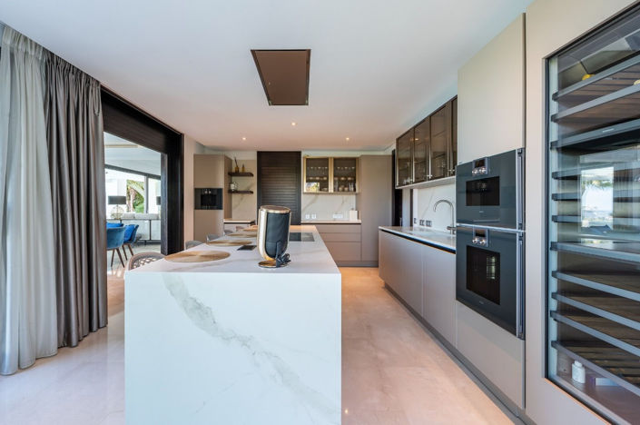 Image No.19-6 Bed Villa for sale