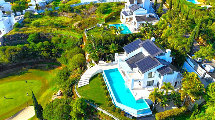 Image No.2-6 Bed Villa for sale