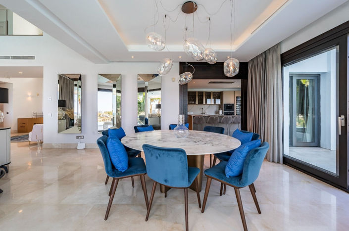 Image No.23-6 Bed Villa for sale