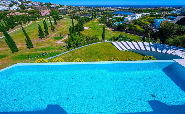 Image No.6-6 Bed Villa for sale