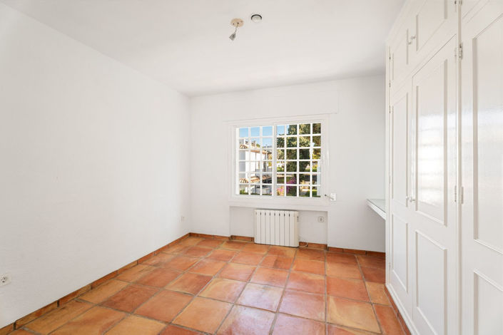 Image No.19-5 Bed Villa for sale