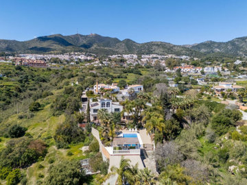 3-e898b2bb2a2fdfd06d2c39894dce8316