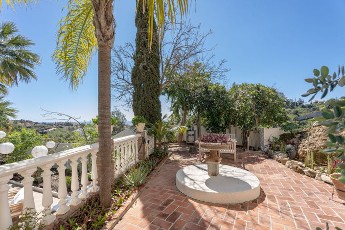 Image No.5-6 Bed Villa for sale