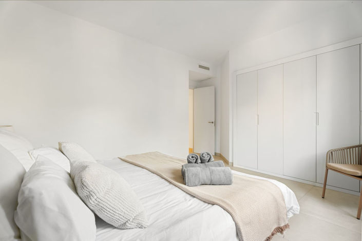 Image No.21-3 Bed Apartment for sale