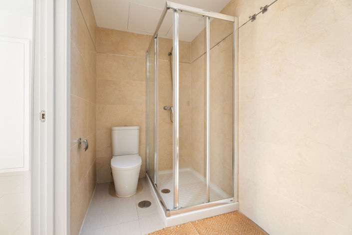 Image No.28-2 Bed Apartment for sale