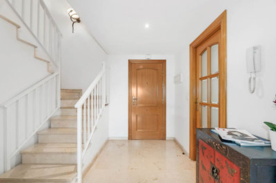 13-5fd73dea700db77384c091ca9818b1a9