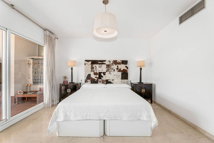 Image No.14-3 Bed Apartment for sale