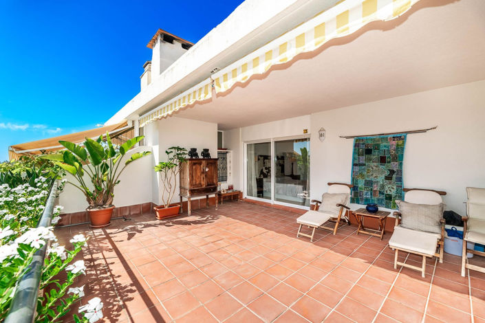 Image No.24-3 Bed Apartment for sale