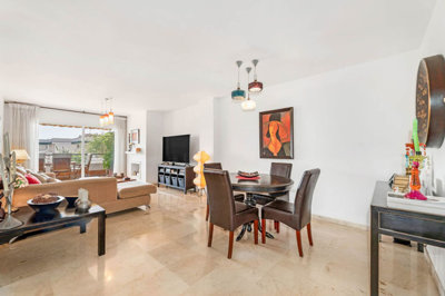 7-aa4cc561180b369757c0bb4af9886cd3