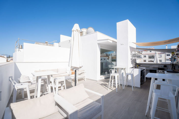 Image No.9-Commercial de 11 chambres à vendre à Estepona