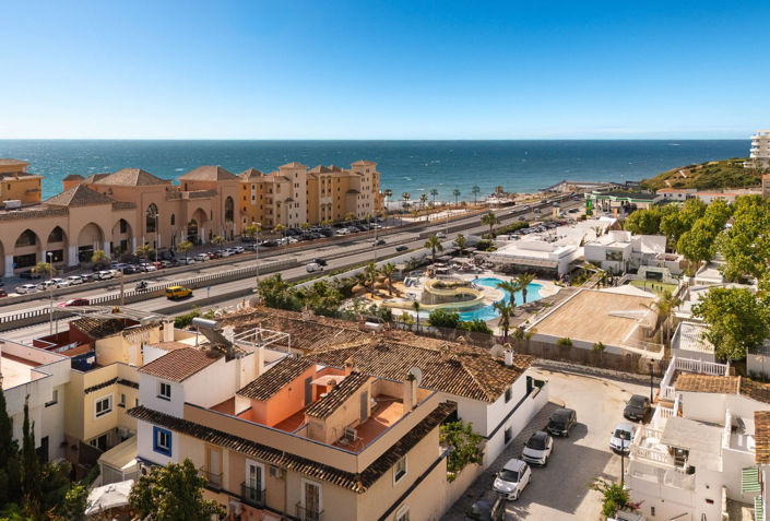 Image No.27-4 Bed Townhouse for sale