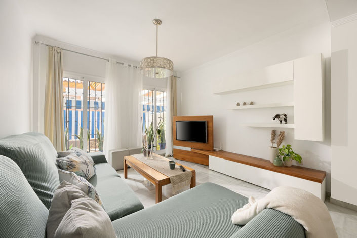 Image No.4-4 Bed Townhouse for sale