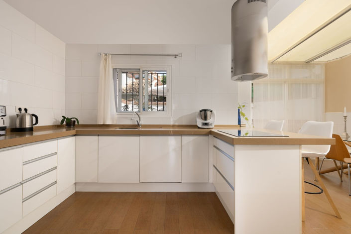 Image No.8-4 Bed Townhouse for sale