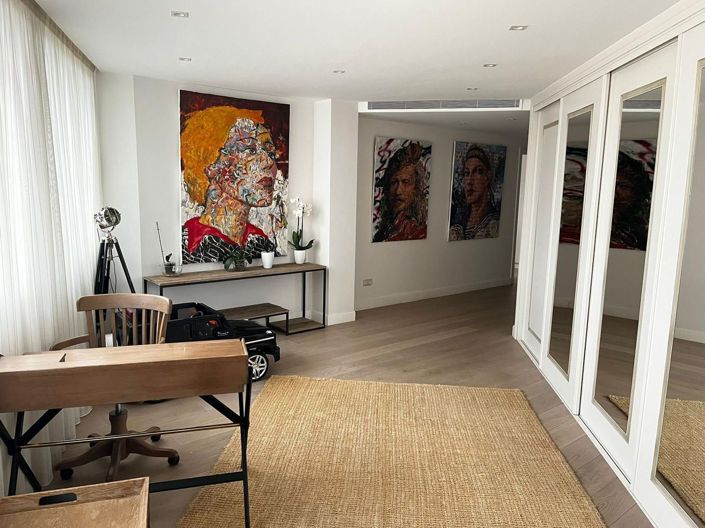 Image No.8-5 Bed Apartment for sale