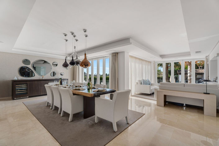 Image No.17-6 Bed Villa for sale