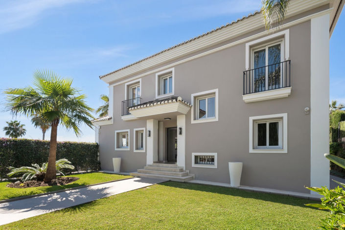 Image No.8-Villa de 6 chambres à vendre à Nueva Andalucia