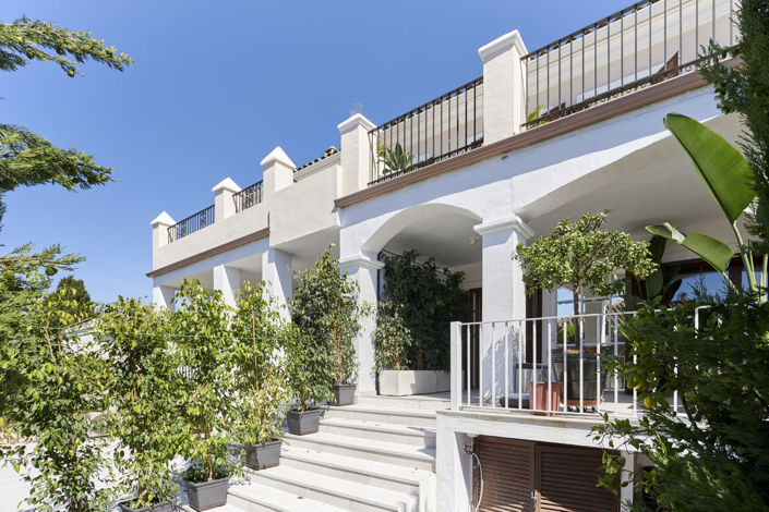 Image No.11-6 Bed Villa for sale