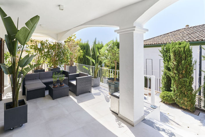 Image No.15-6 Bed Villa for sale