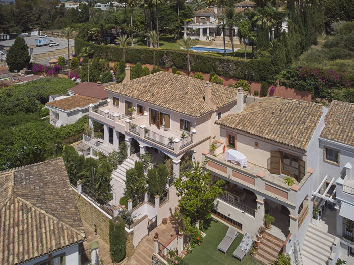Image No.2-6 Bed Villa for sale