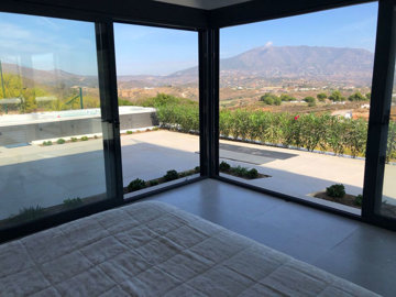 7-aa4cc561180b369757c0bb4af9886cd3