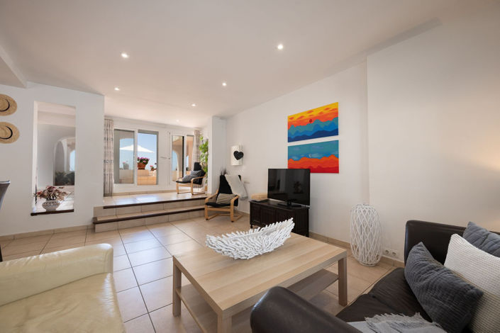 Image No.2-3 Bed Apartment for sale