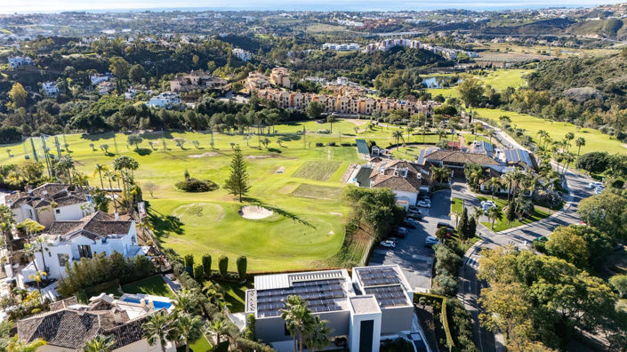 Image No.6-5 Bed Villa for sale